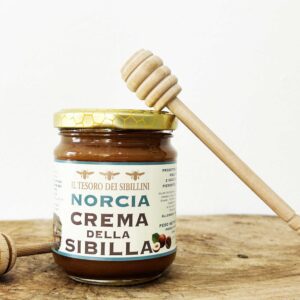 Miele millefiori di Norcia e Nocciole IGP del Piemonte
